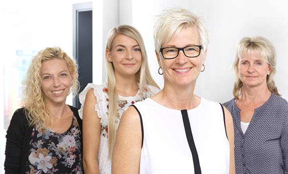 Steuerberaterin Ilona Harten mit ihrem Team in Oberhausen